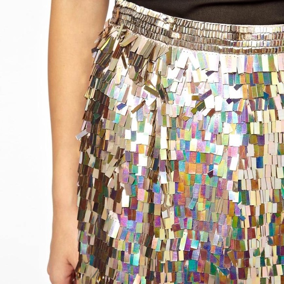 French Connection Gold Shimmer Fringe Skirt NWOT - Picture 4 of 8